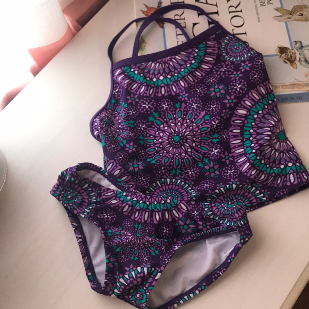 2T/3T Swimsuits - Picture 4 of 4